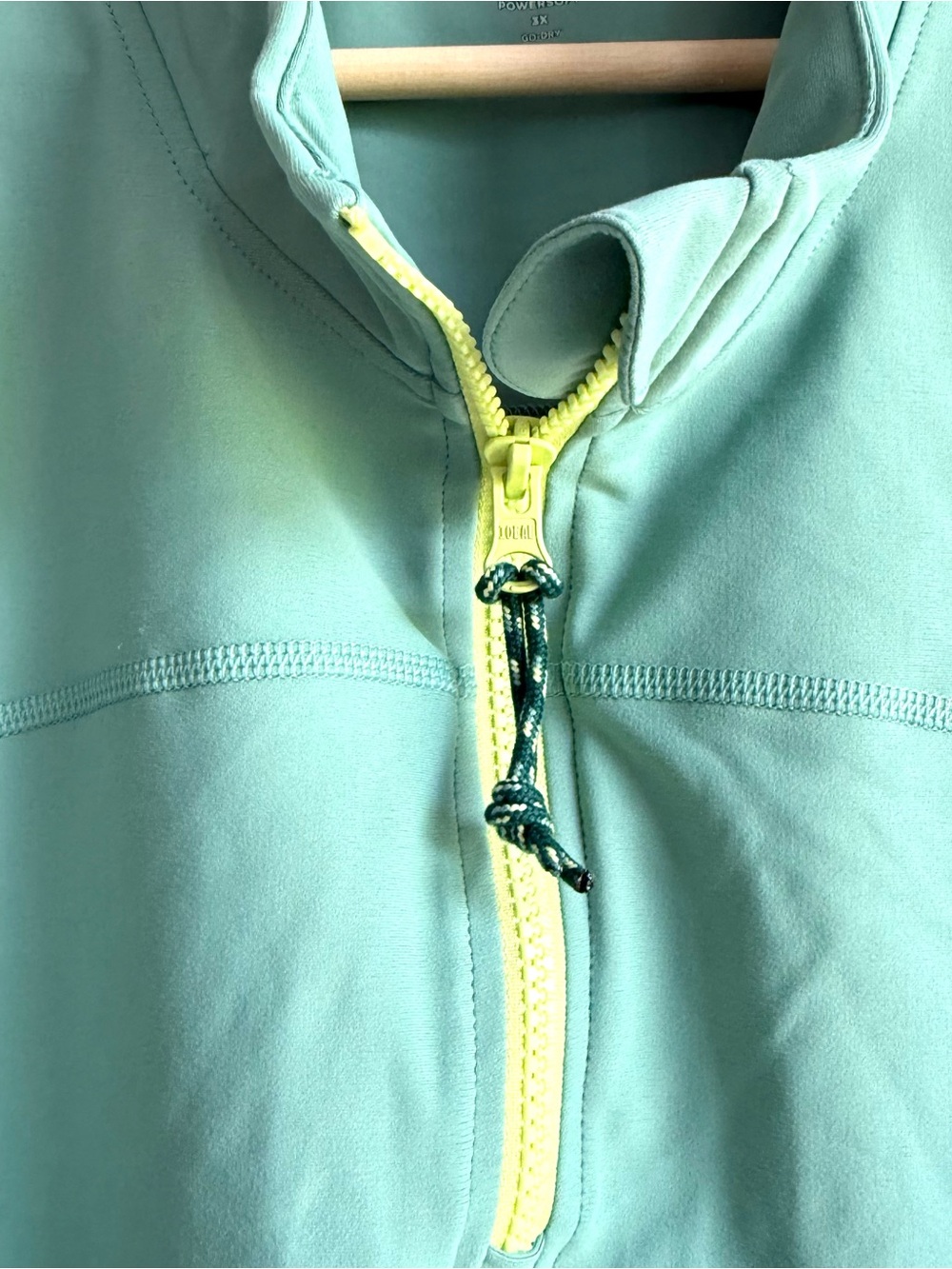 Old Navy Womens Top English Ivy Green PowerSoft 1/2-Zip Sleeveless Crop Size 3X - Picture 6 of 10